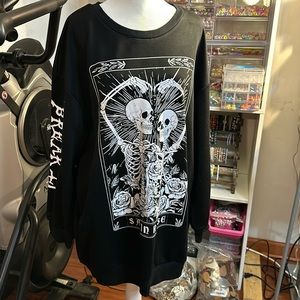 SHEIN long sleeve black sweatshirt in Large- 40/42 bust.